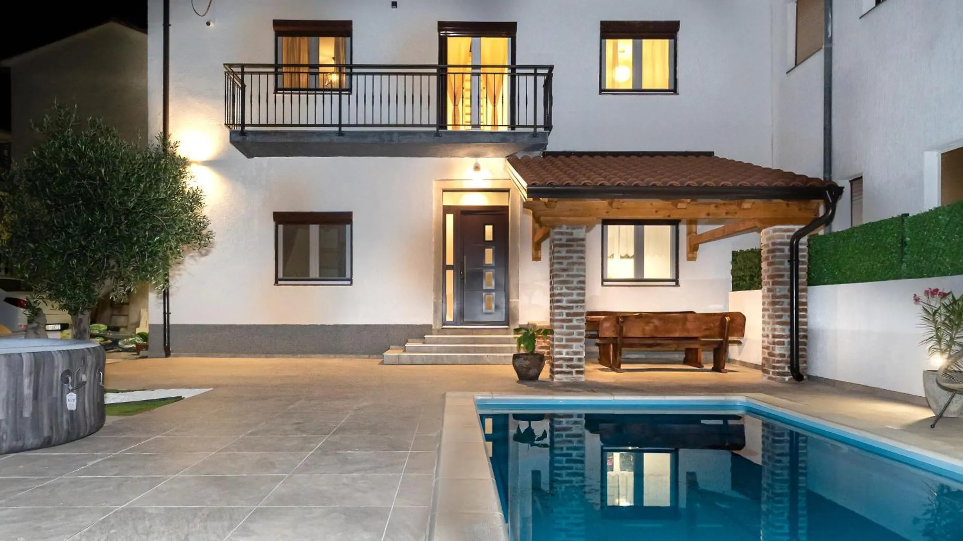 Villa Antique Novi Vinodolski